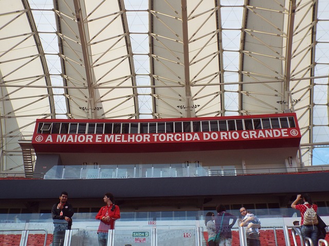 的风驰电掣 的风驰电掣